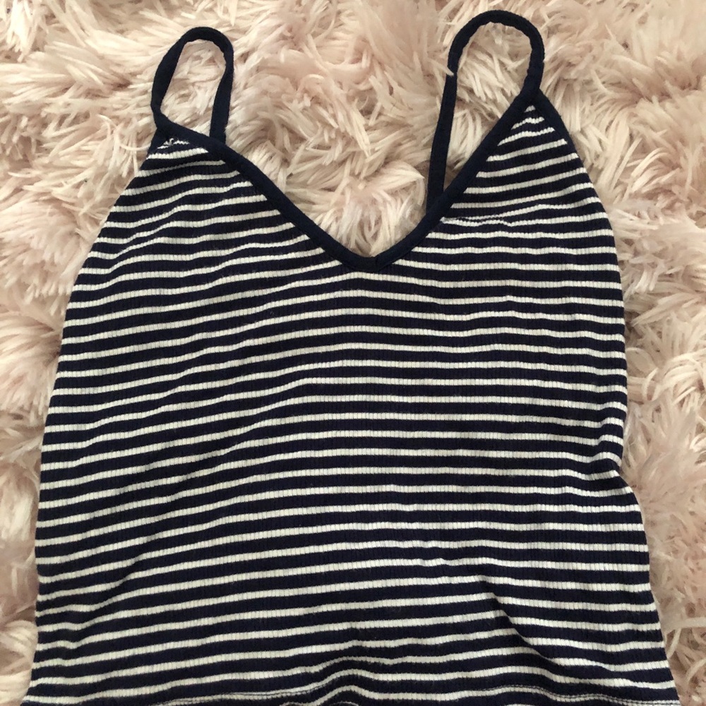 Brandy Melville crop tank top